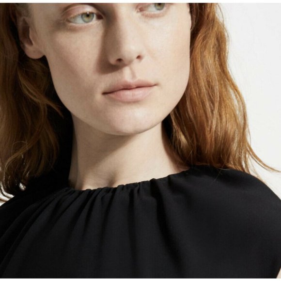 NWT Theory Classic Crepe Shirred Neck Black Dress - Picture 4 of 10